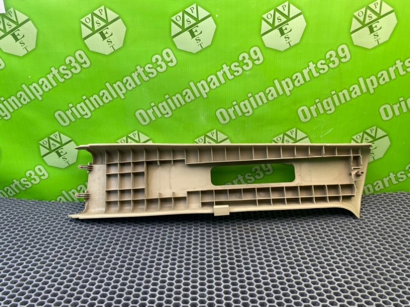 Накладка стойки, 600 рублей, Калининград