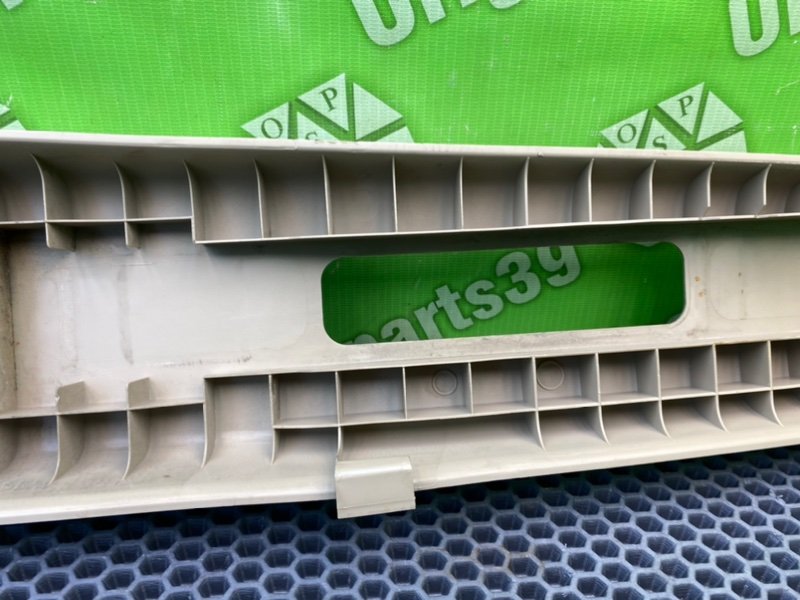 Накладка стойки, 600 рублей, Калининград