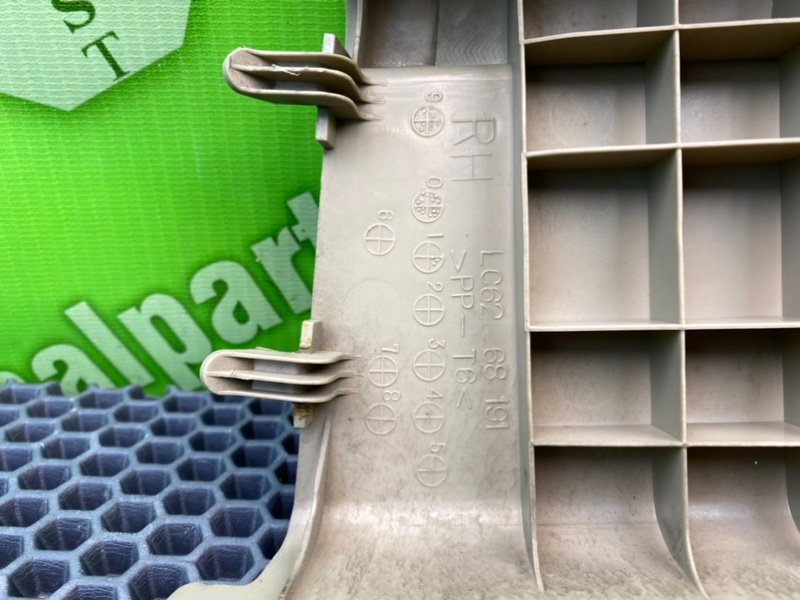 Накладка стойки, 600 рублей, Калининград