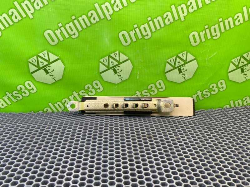 Кронштейн, 700 рублей, Калининград