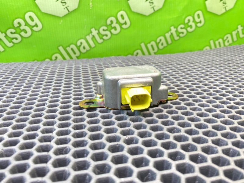 Датчик удара, 1000 рублей, Калининград