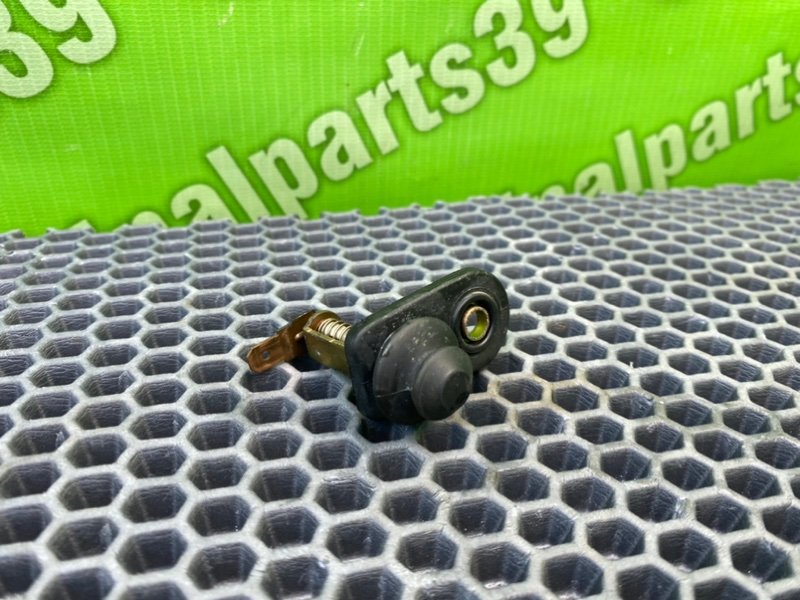 Концевик двери, 500 рублей, Калининград