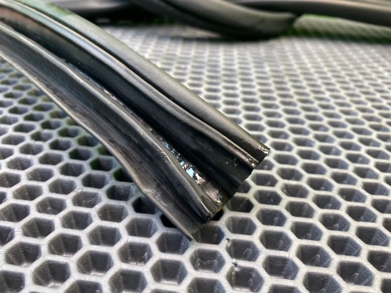 Уплотнитель двери, 1000 рублей, Калининград