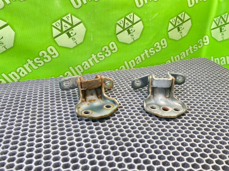 Петли дверей, 1600 рублей, Калининград