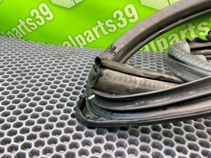 Уплотнитель двери, 1000 рублей, Калининград