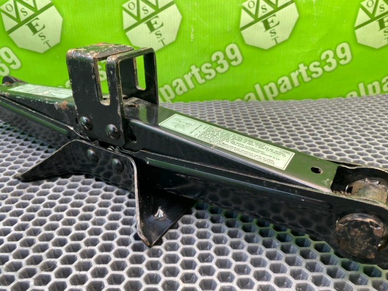 Домкрат, 3100 рублей, Калининград