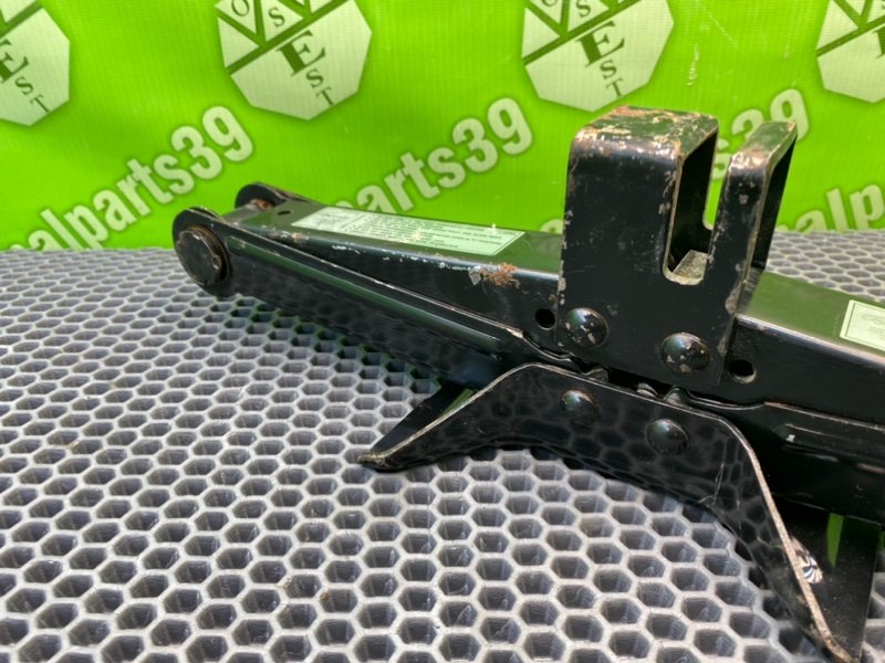 Домкрат, 3100 рублей, Калининград