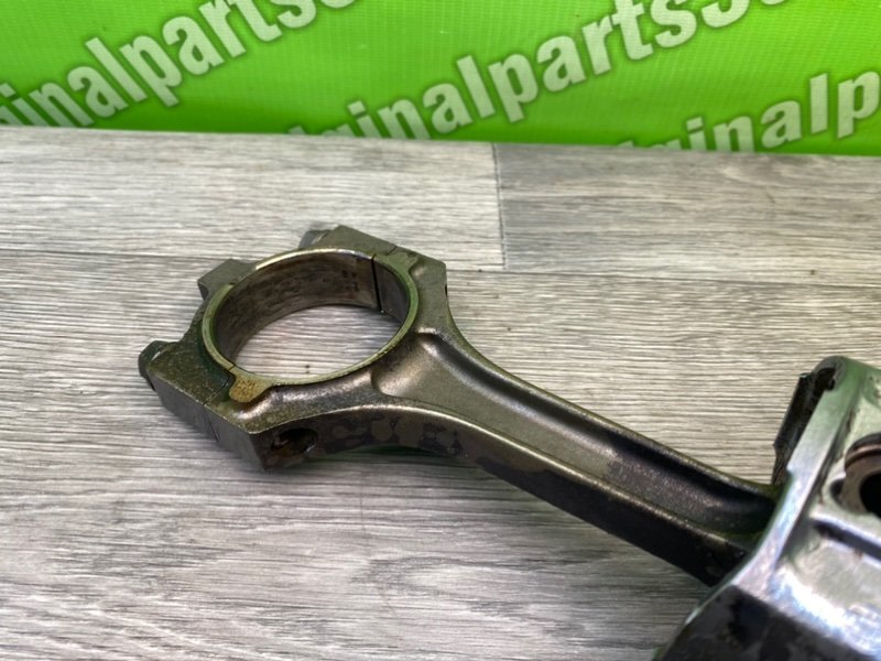 Поршень, 2000 рублей, Калининград