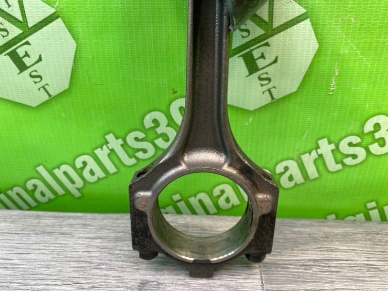 Поршень, 2000 рублей, Калининград