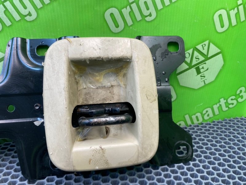 Кронштейн сиденья, 2100 рублей, Калининград