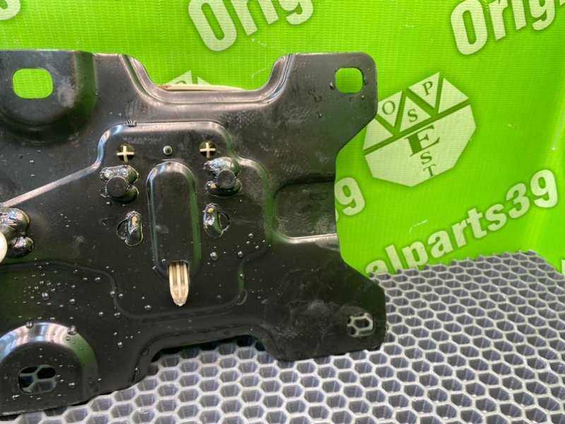 Кронштейн сиденья, 2100 рублей, Калининград