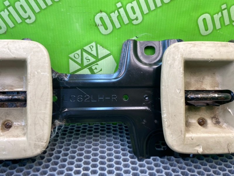 Кронштейн сиденья, 2100 рублей, Калининград