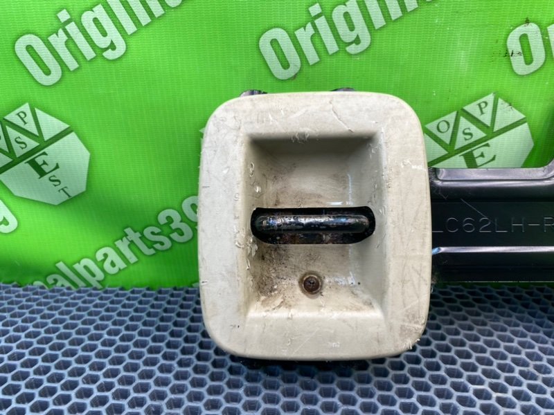 Кронштейн сиденья, 2100 рублей, Калининград