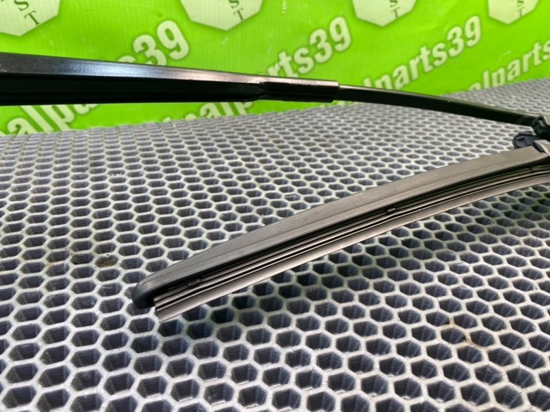 Дворник лобового стекла, 1600 рублей, Калининград