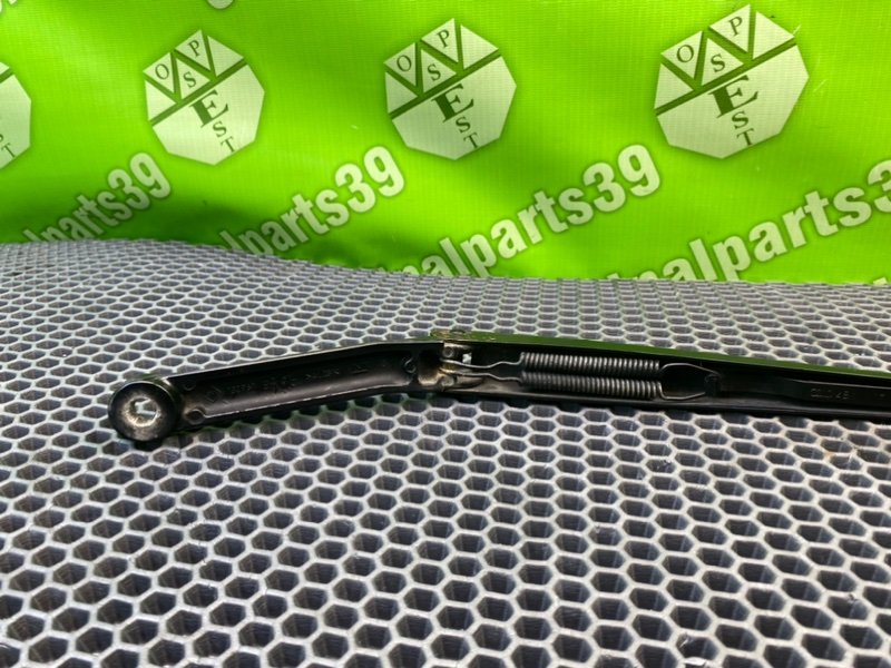 Дворник лобового стекла, 1600 рублей, Калининград