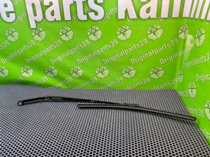 Дворник лобового стекла, 1600 рублей, Калининград