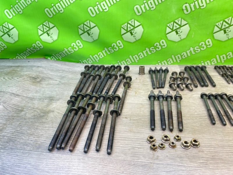 Болты двигателя, 3200 рублей, Калининград