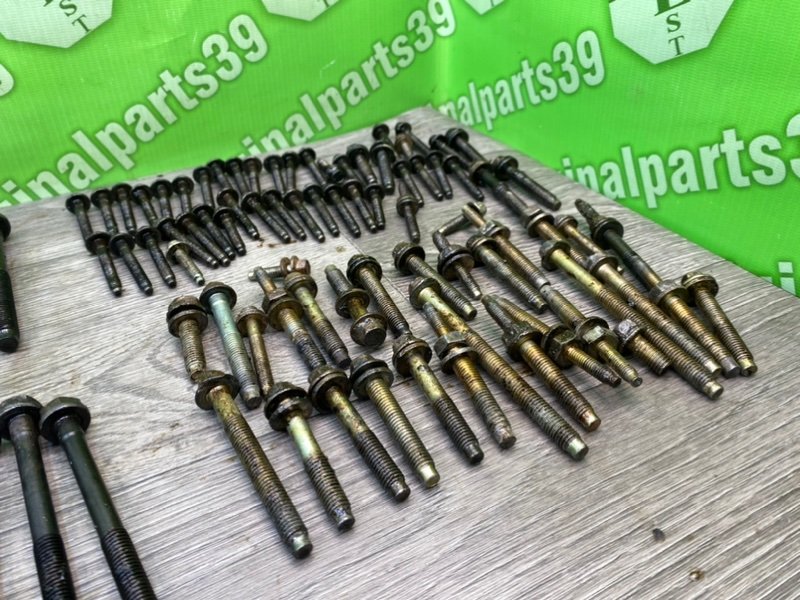 Болты двигателя, 3200 рублей, Калининград