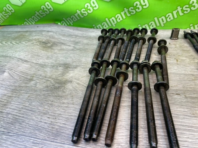 Болты двигателя, 3200 рублей, Калининград