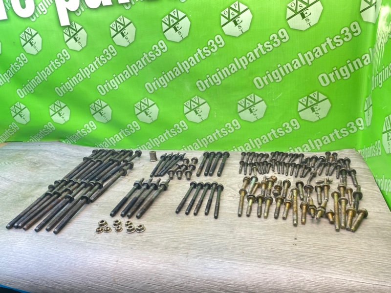 Болты двигателя, 3200 рублей, Калининград