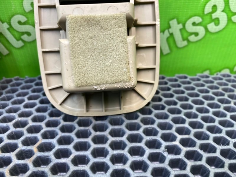 Крепление ремня безопасности, 1000 рублей, Калининград