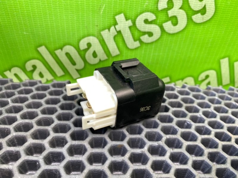 Реле бензонасоса, 2100 рублей, Калининград