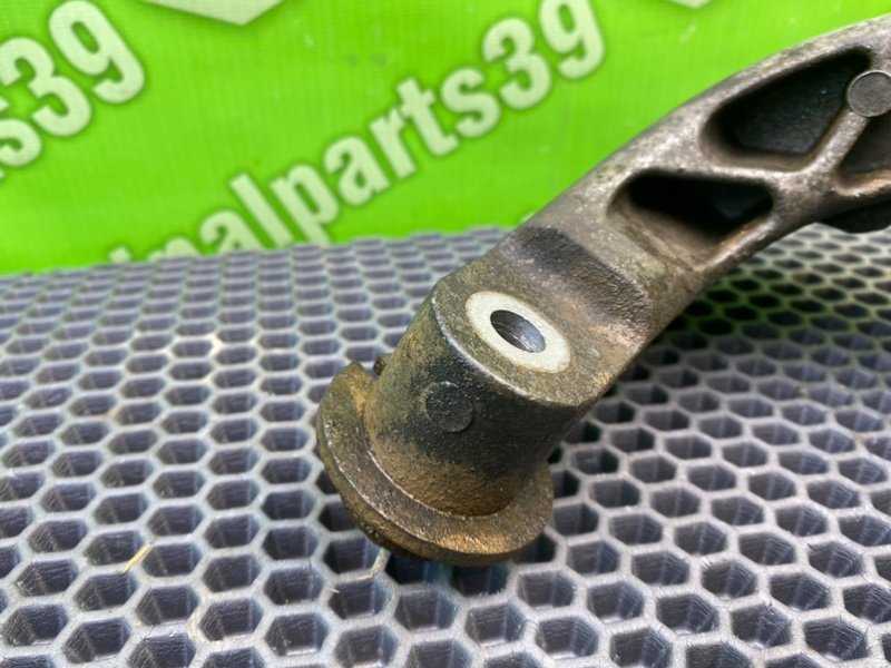 Кронштейн опоры двигателя, 1400 рублей, Калининград