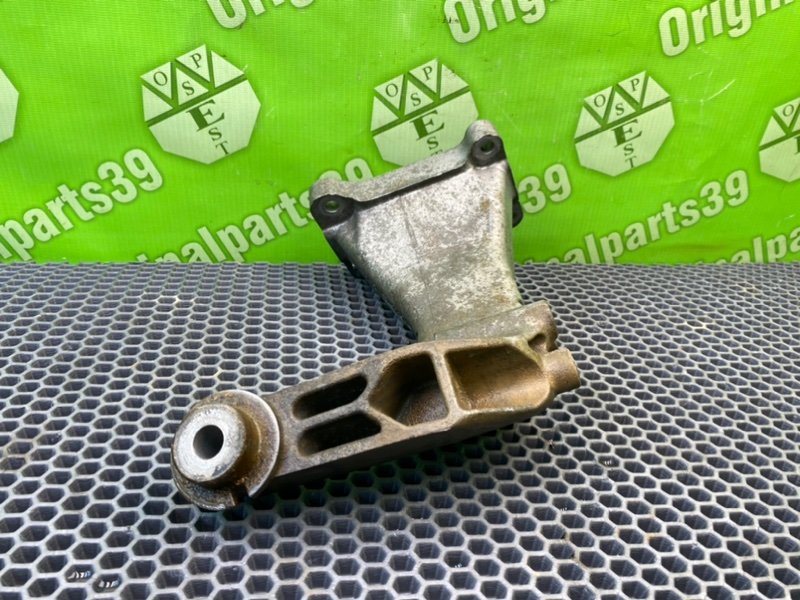 Кронштейн опоры двигателя, 1400 рублей, Калининград