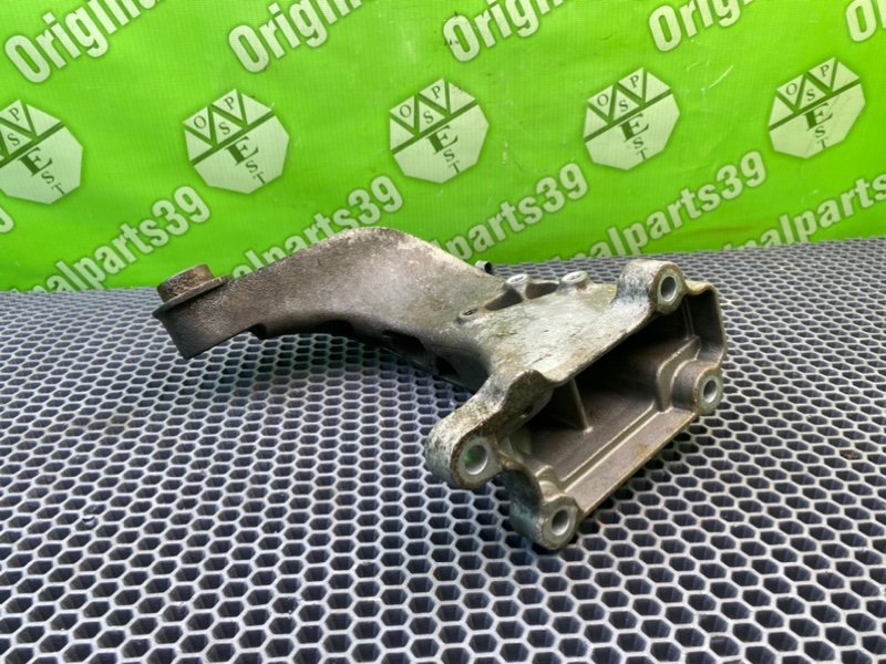 Кронштейн опоры двигателя, 1400 рублей, Калининград