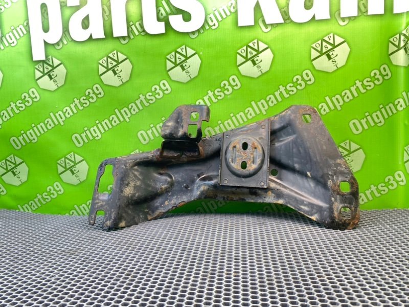 Кронштейн опоры двигателя, 900 рублей, Калининград