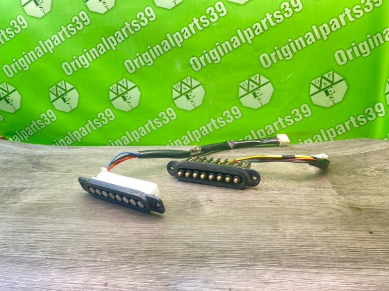 Контактная группа сдвижной двери, 2000 рублей, Калининград