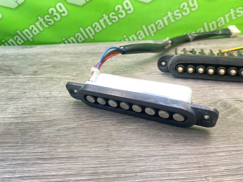 Контактная группа сдвижной двери, 2000 рублей, Калининград