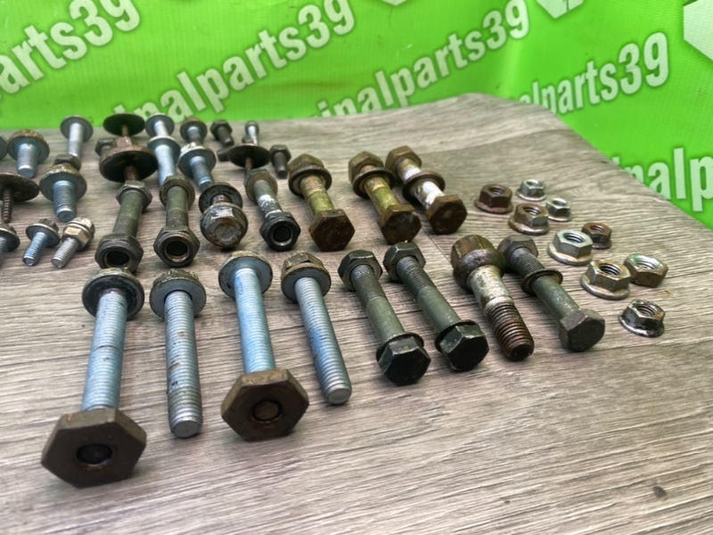 Болты подрамника, 2200 рублей, Калининград