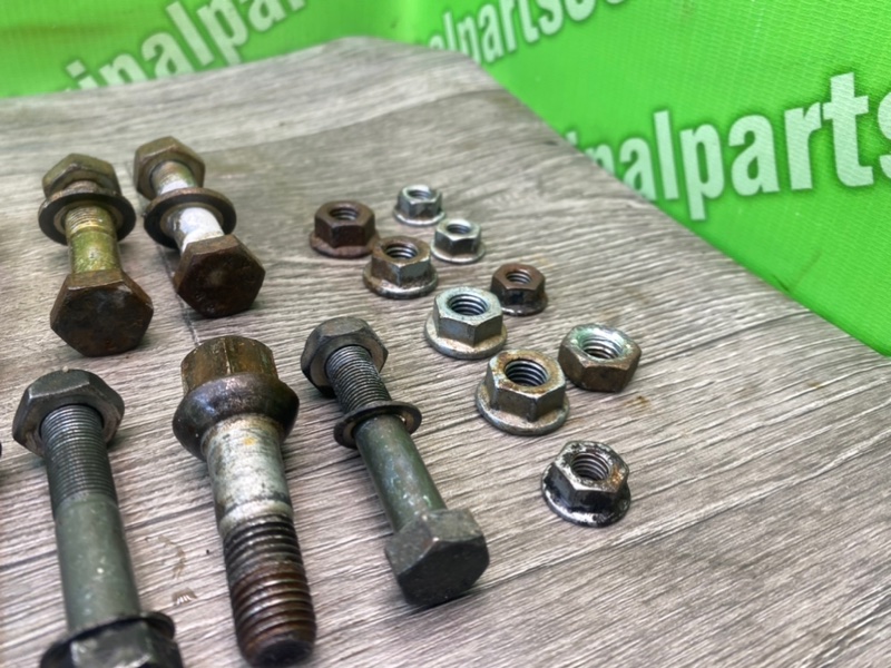 Болты подрамника, 2200 рублей, Калининград