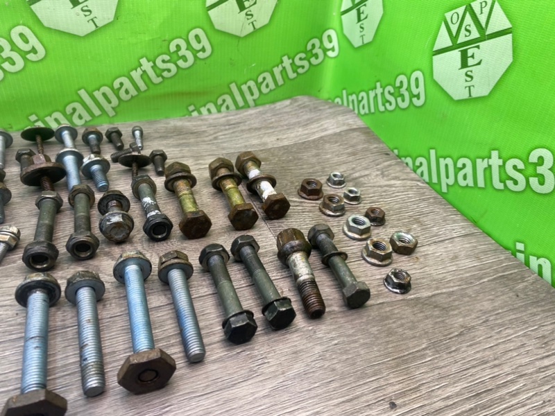 Болты подрамника, 2200 рублей, Калининград