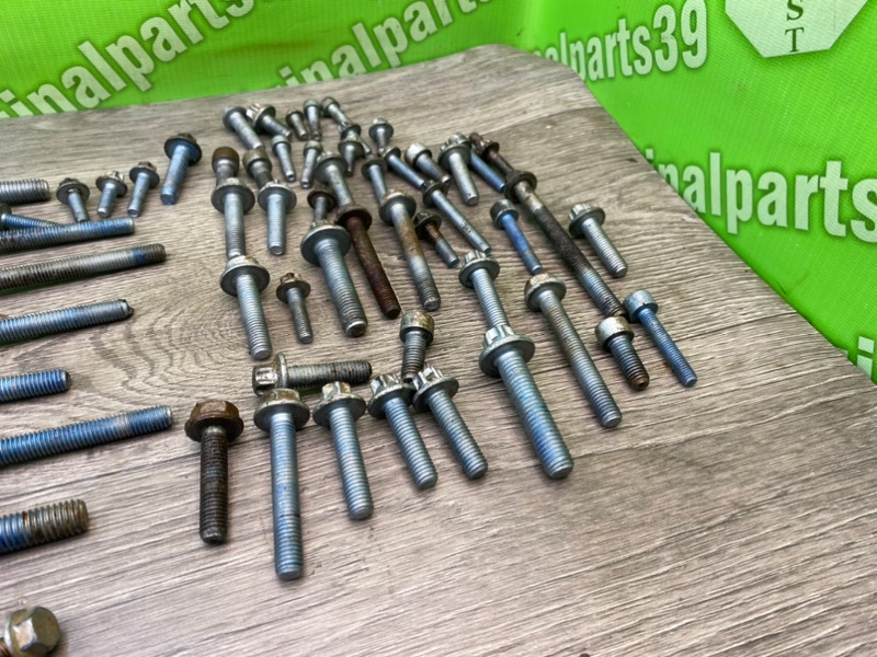 Болты двигателя, 2200 рублей, Калининград