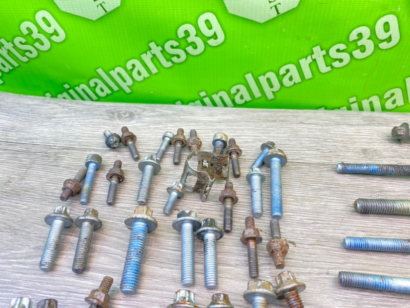 Болты двигателя, 2200 рублей, Калининград