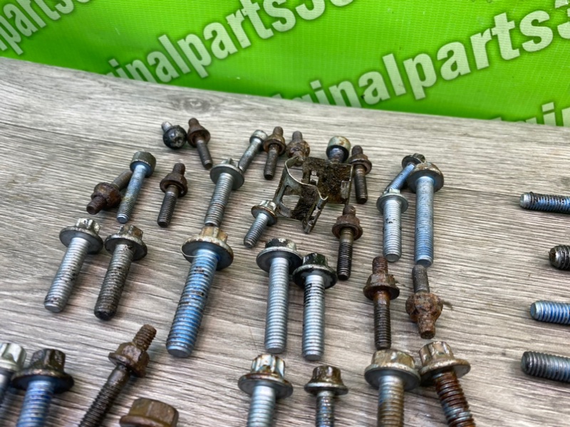 Болты двигателя, 2200 рублей, Калининград