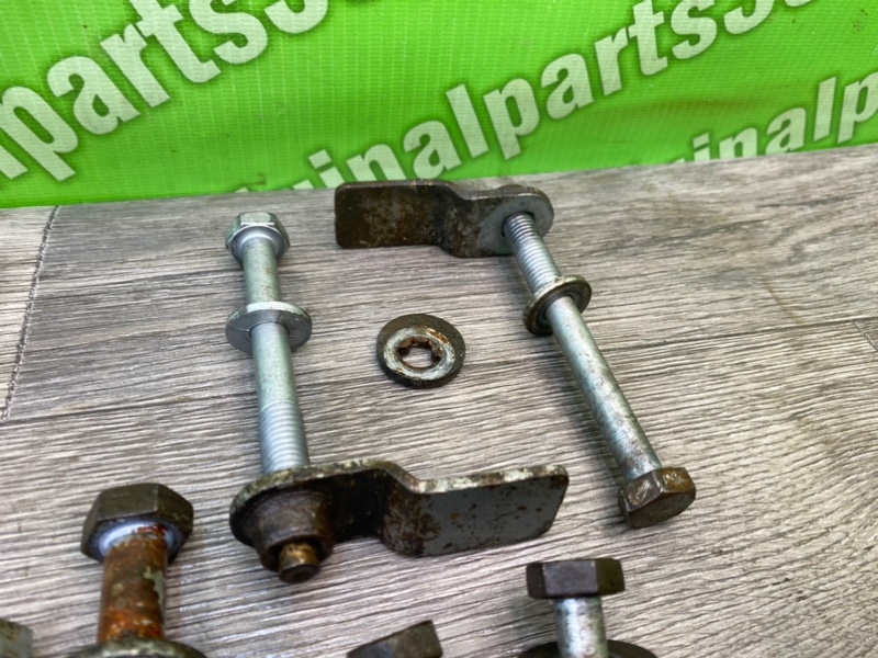 Болты подрамника, 1700 рублей, Калининград