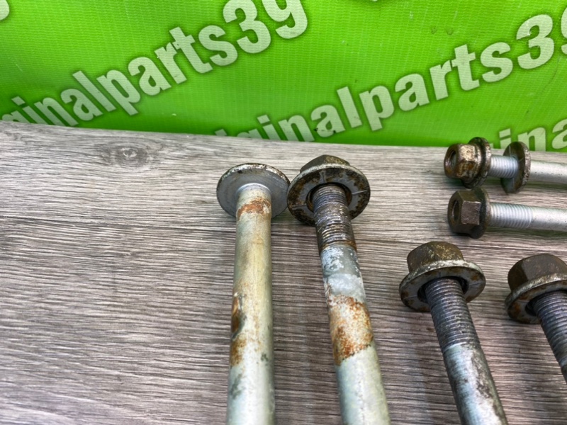 Болты подрамника, 1700 рублей, Калининград