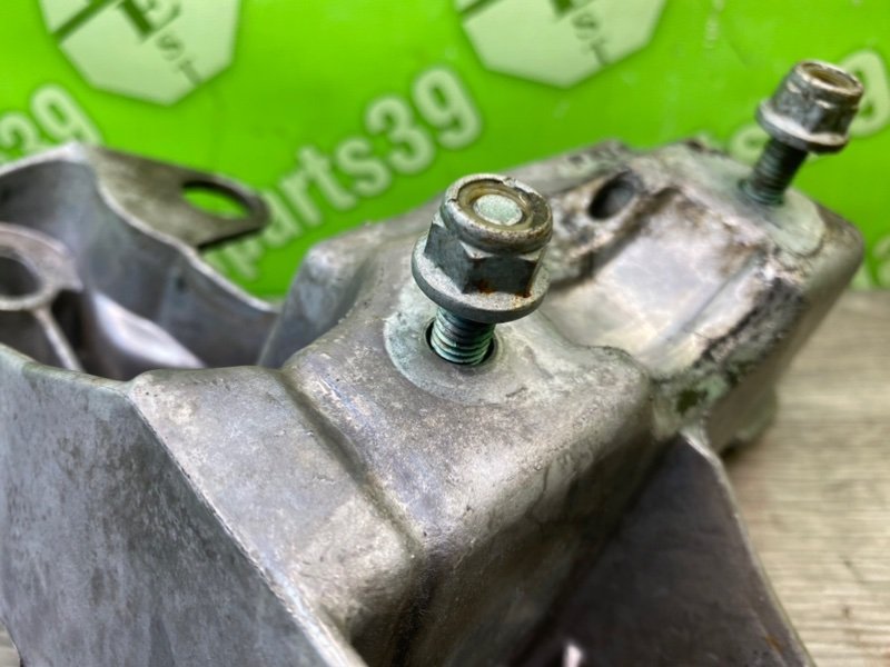 Кронштейн двигателя, 1000 рублей, Калининград