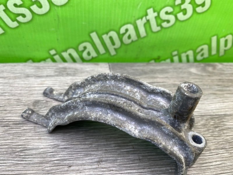 Кронштейн, 700 рублей, Калининград