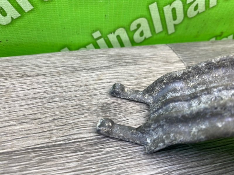 Кронштейн, 700 рублей, Калининград