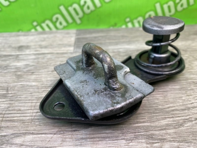 Замок капота, 600 рублей, Калининград