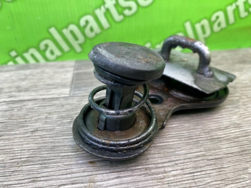 Замок капота, 600 рублей, Калининград