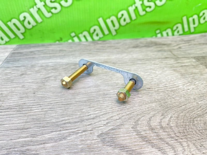 Кронштейн, 900 рублей, Калининград