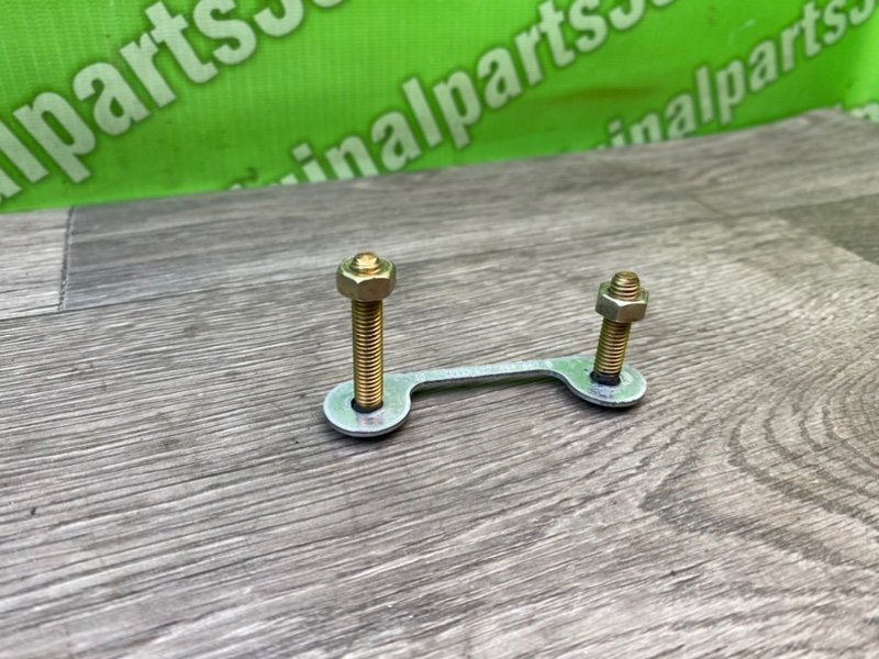 Кронштейн, 900 рублей, Калининград