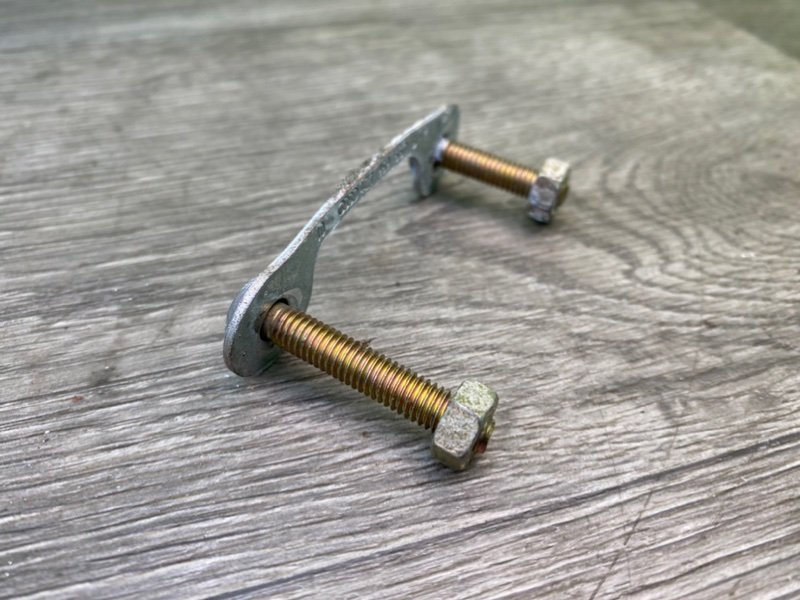 Кронштейн, 900 рублей, Калининград