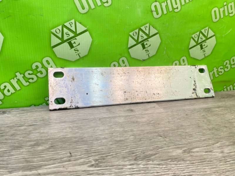 Кронштейн, 1000 рублей, Калининград