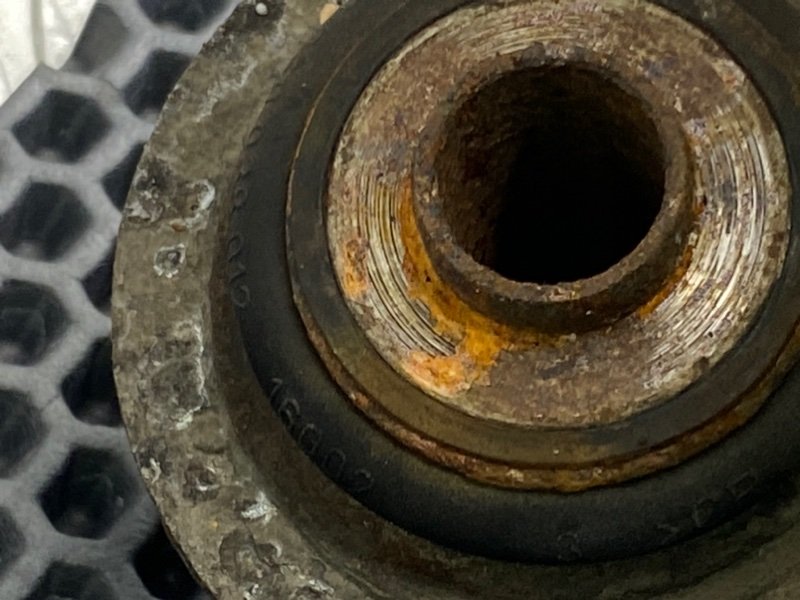 Поворотный кулак, 3100 рублей, Калининград